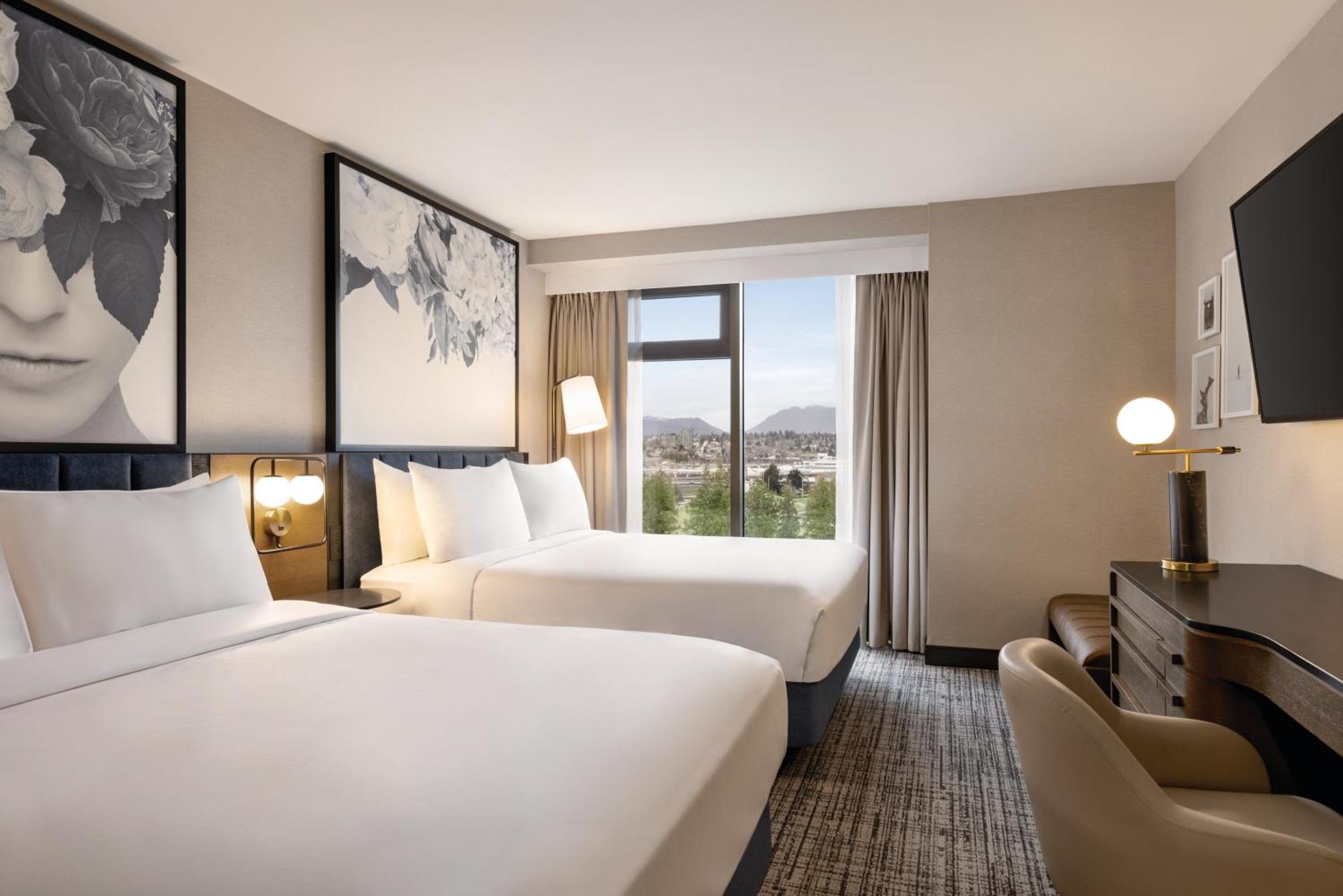 Hotel Radisson Blu Vancouver Airport & Marina 4*