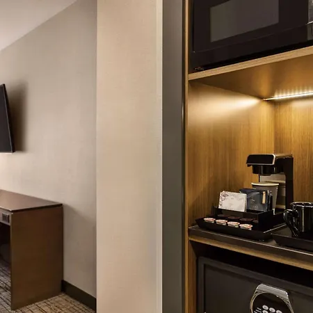Radisson Blu Vancouver Airport Hotel & Marina Richmond Exterior photo